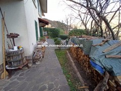 Bagnolo di Sopra: villetta costruzione recente con giardino e garage - 1