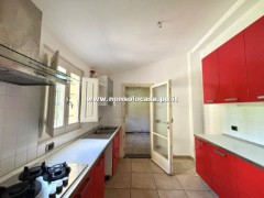 Montemurlo: porzione di colonica in classe A4 - 6