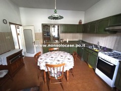 Il fabbro: terratetto libero 3 lati con garage e terreno - 4