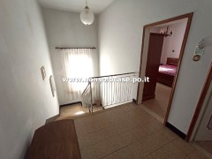 Il fabbro: terratetto libero 3 lati con garage e terreno - 12